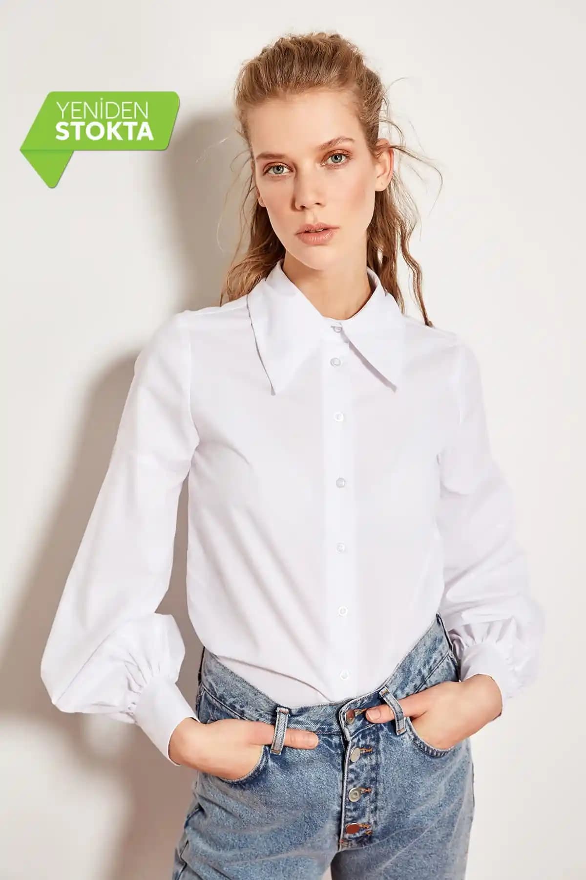 Büyük Yaka Gömleklerin Moda Dünyasındaki Yeri ve Stil İpuçları