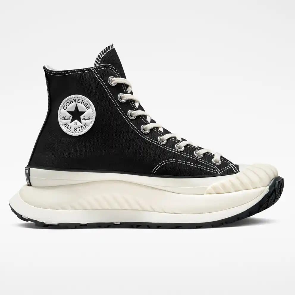 Chuck 70 at CX: Moda Dünyasında Yenilikçi ve Şık Bir Ayakkabı Seçeneği