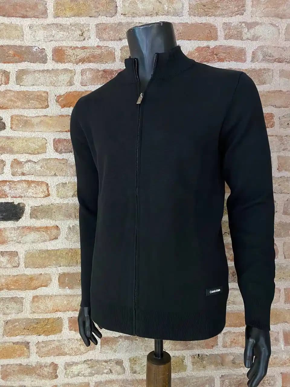 CK Hırka Modada Şıklık ve Konforun Buluştuğu Modern Tasarımlar
