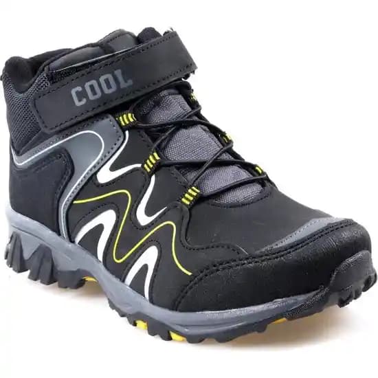 Çocuk Modasında Güncel Bot Trendleri ve Stil Önerileri 2023