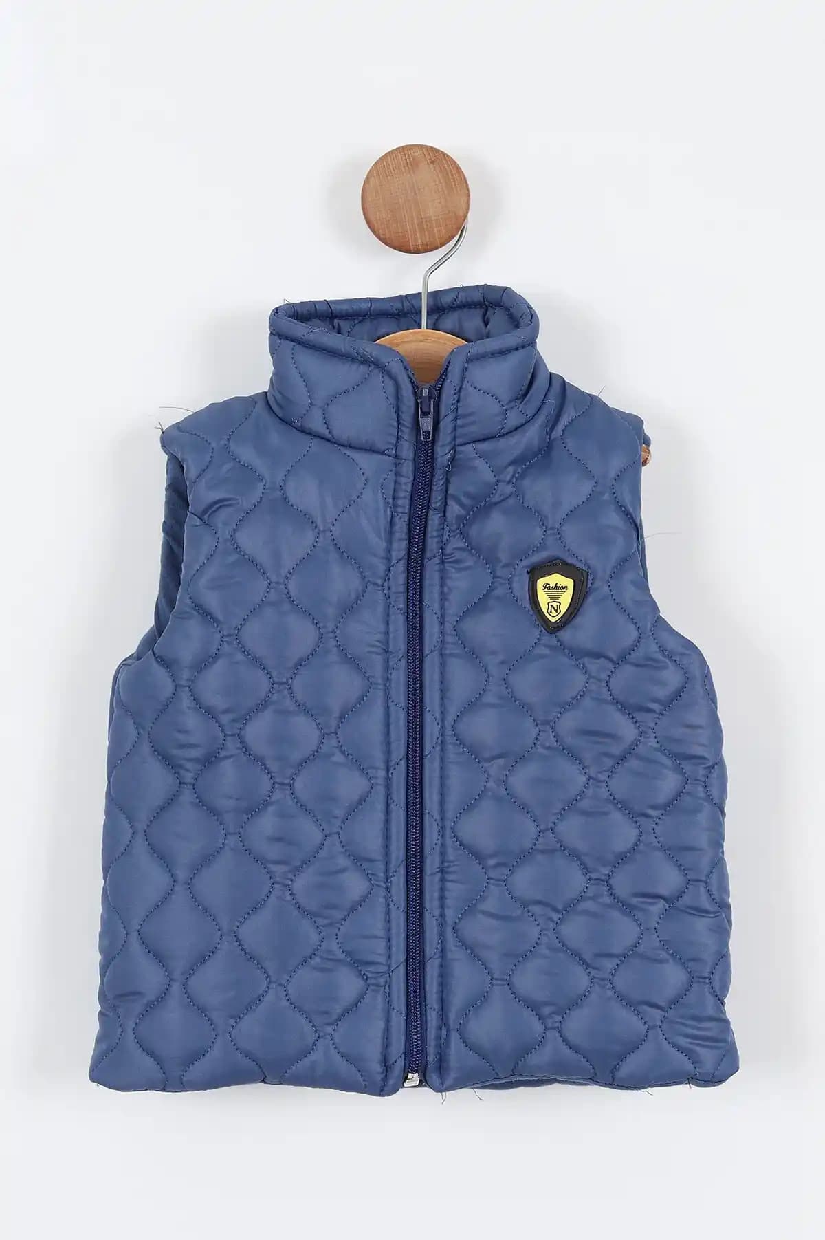 Çocuk Şişme Yelekler: Güvenlik ve Moda Trendlerini Yansıtan Pratik Giyim Seçeneği