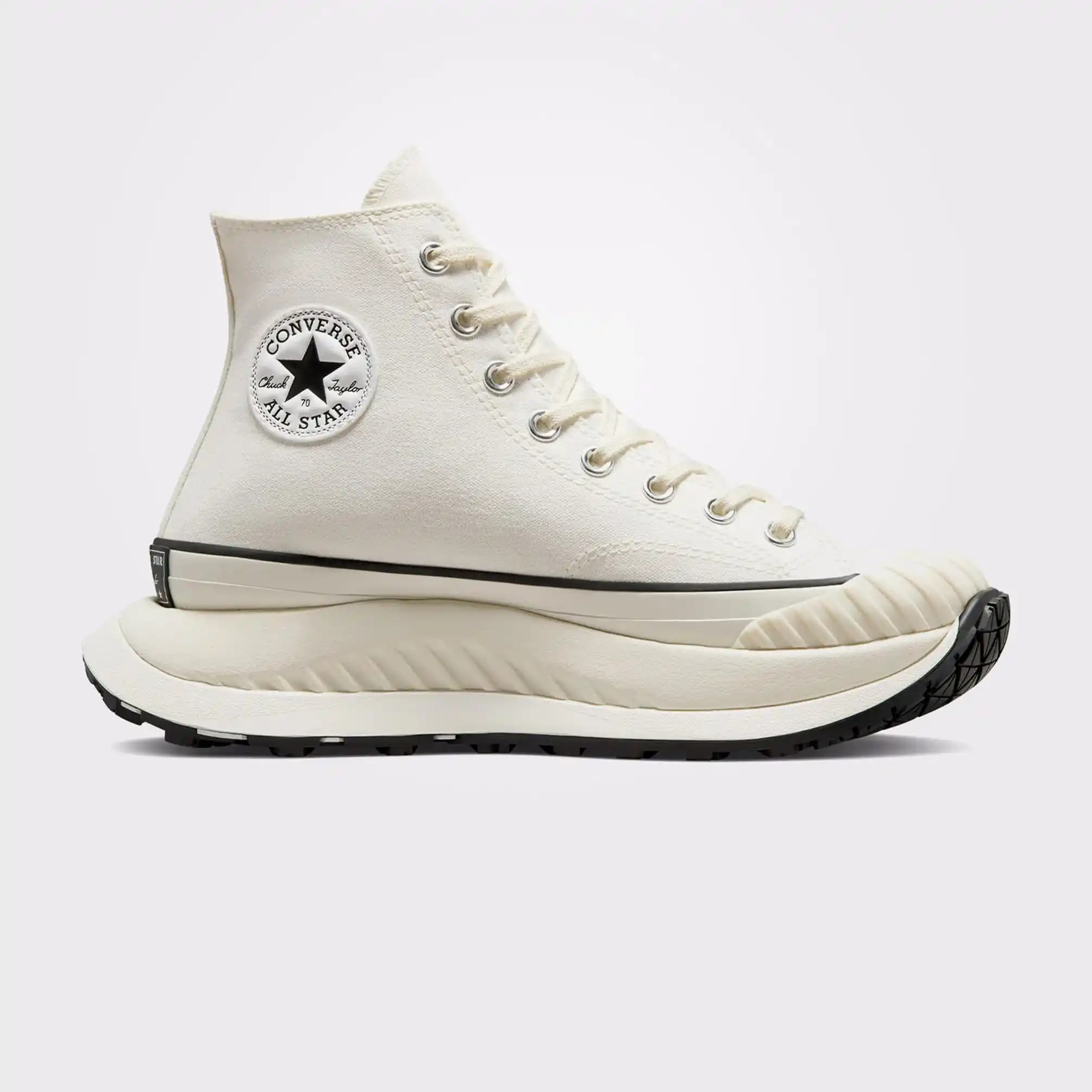 Converse Chuck 70 ve At-CX Future Comfort ile Moda ve Konforun Uyumunu Yakalayın