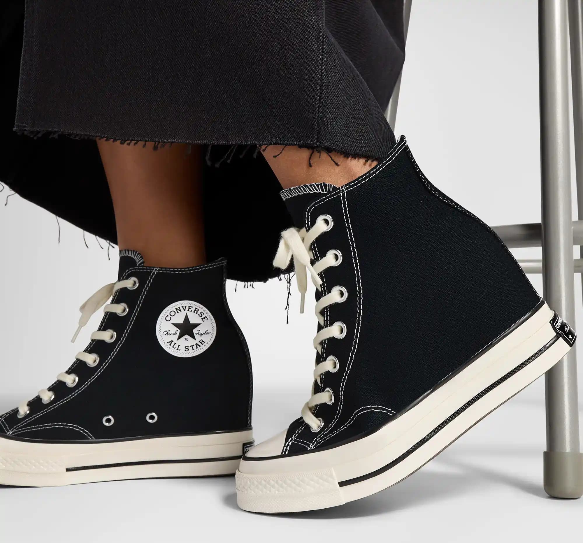 Converse Kadın Chuck 70 Modasında Zamansız Şıklık ve Konforun Buluşması