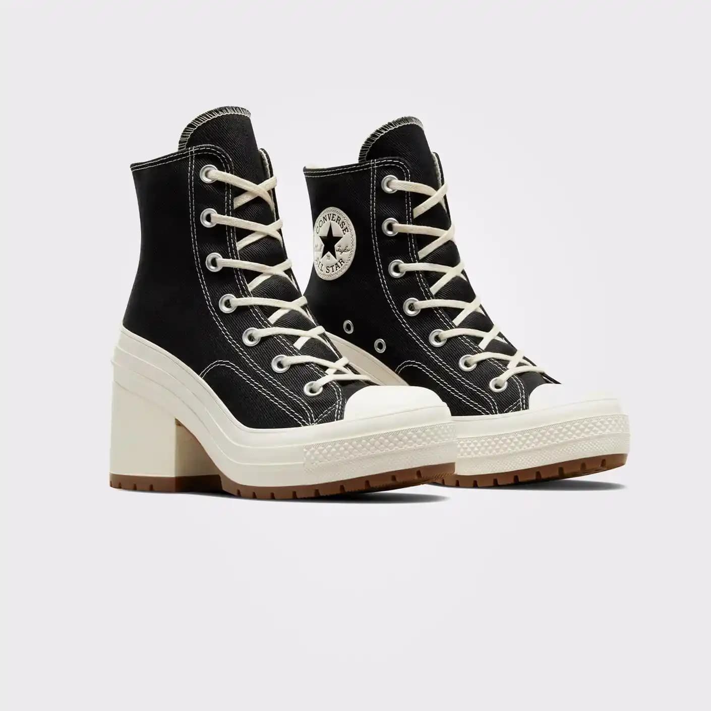 Converse Topuklu Ayakkabıları: Moda Dünyasında Yenilikçi ve Şık Bir Trend