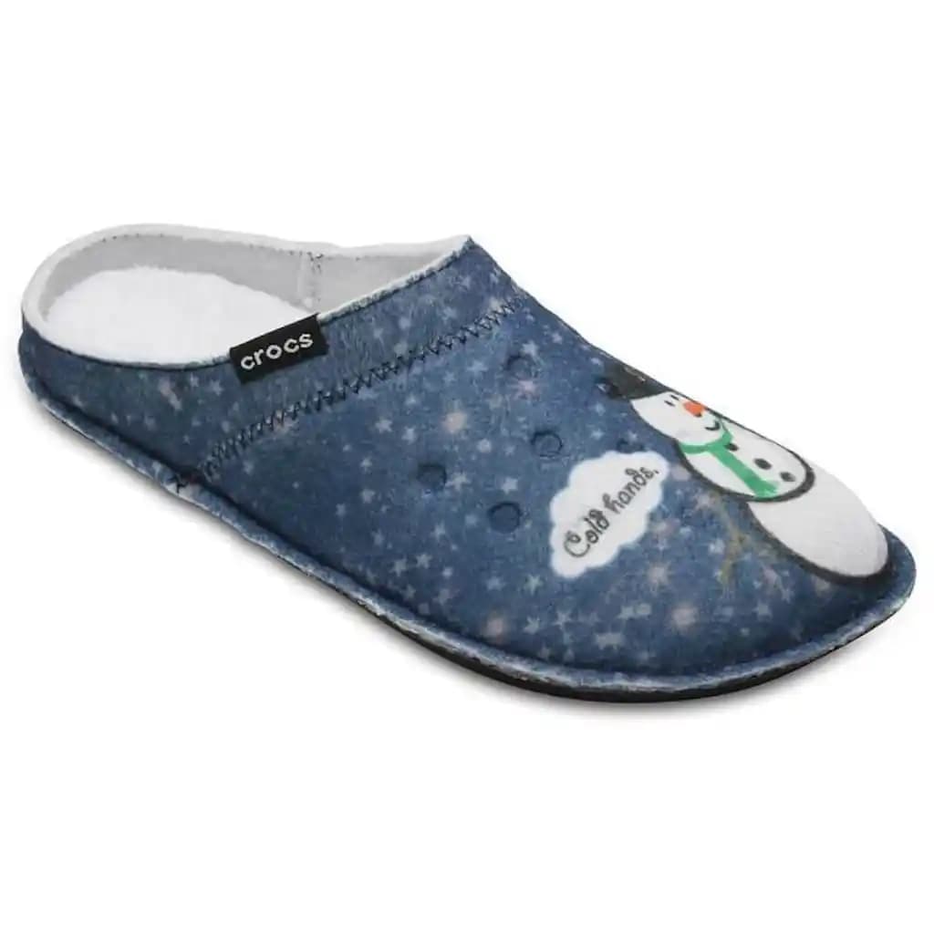 Crocs Kışlık Terlik Rehberi: Sıcaklık ve Şıklık Sunan Modeller ve Trendler