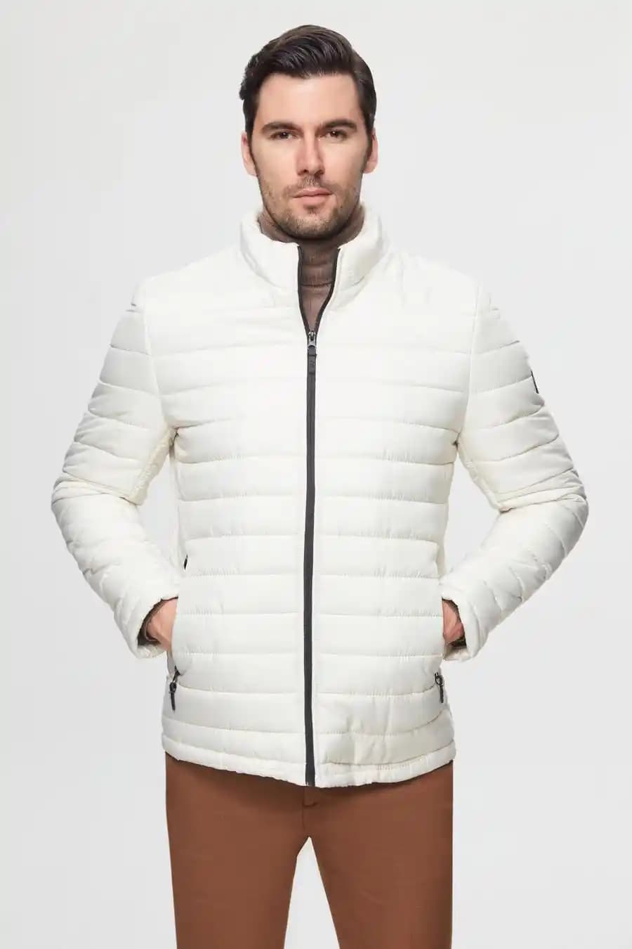 Damat Erkek Montları: Trendler, Seçim İpuçları ve Mevsimlik Öneriler