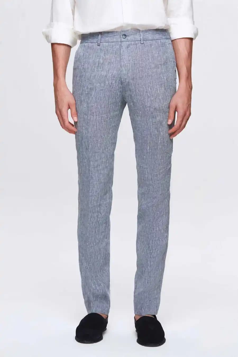 Damat Keten Pantolonlar: Yaz Aylarında Şıklık ve Rahatlığı Bir Arada Sunan Trend