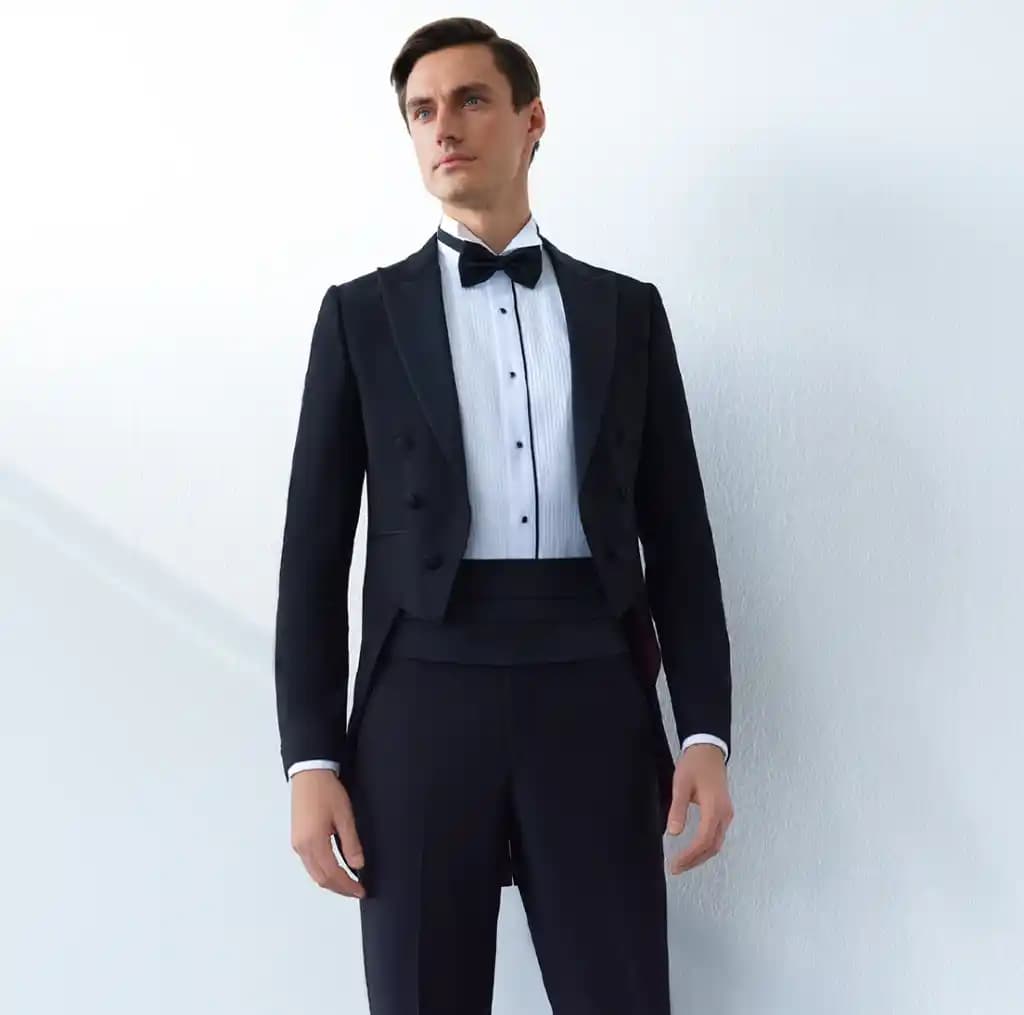 Damat Kuşakları ve Moda Trendleri: Geleneksel ve Modern Tasarımlarla Şıklık