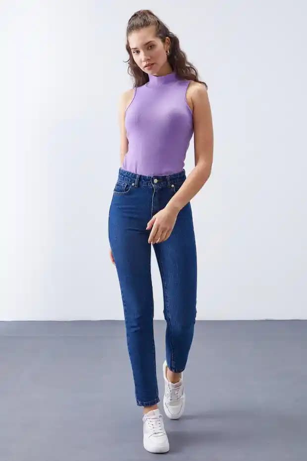 Dar Kot Pantolon Kombinleri: Şıklık ve Rahatlığın Modern Moda Rehberi