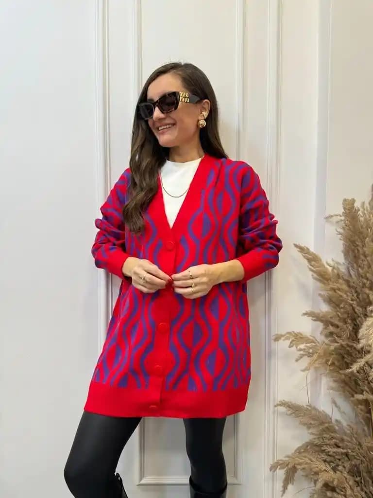 Desen Triko Hırka Modasında Güncel Trendler ve Stil İpuçları