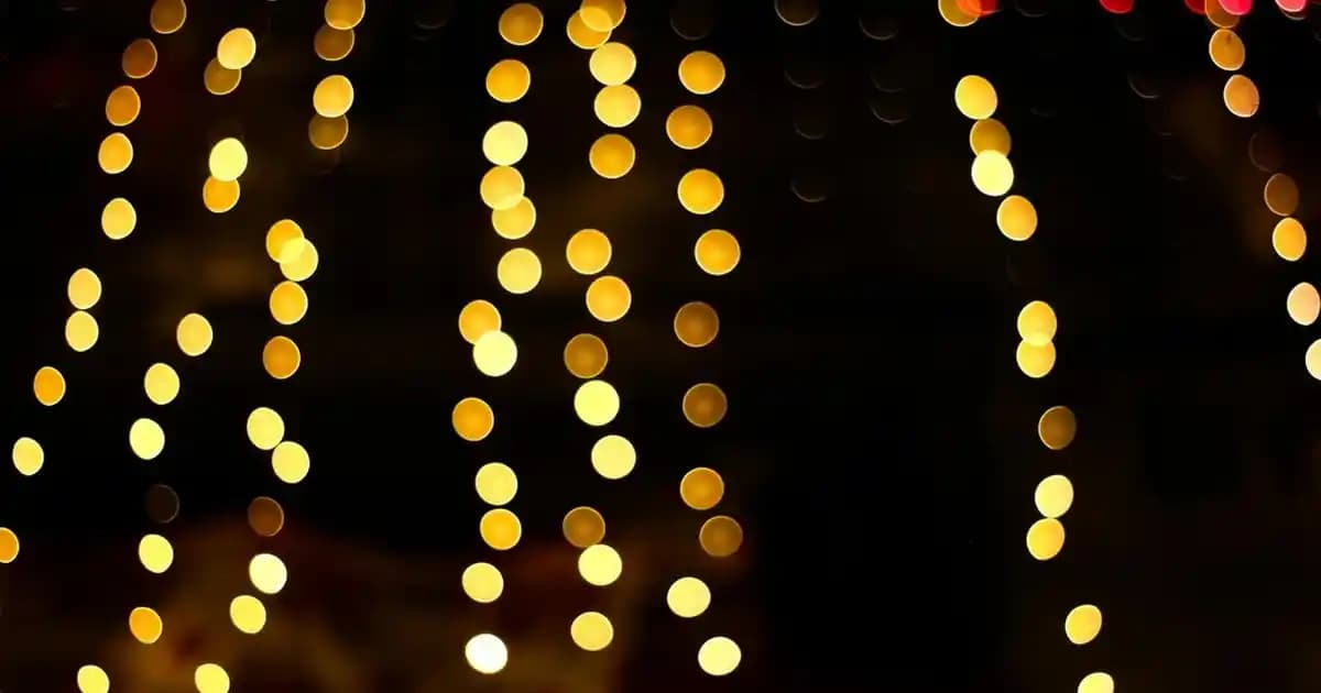 Dış Gömlek Seçimi ve Kombinasyonları: Güncel Trendler ve Stil İpuçları