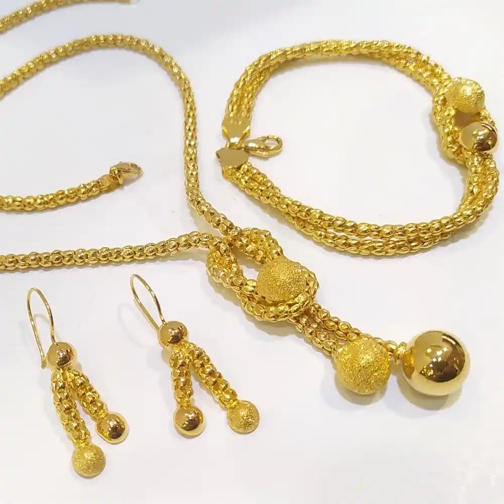 Düğün Takımları Seçimi ve Trendler: Modern ve Klasik Tarzlar Hakkında Kapsamlı Rehber