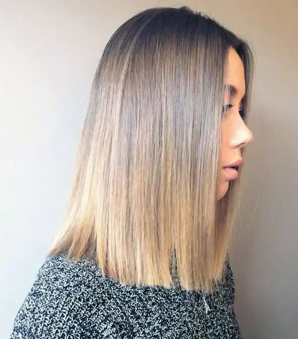 Düz Kesim Moda: Şıklık ve Konforu Bir Arada Sunan Stil Tercihi