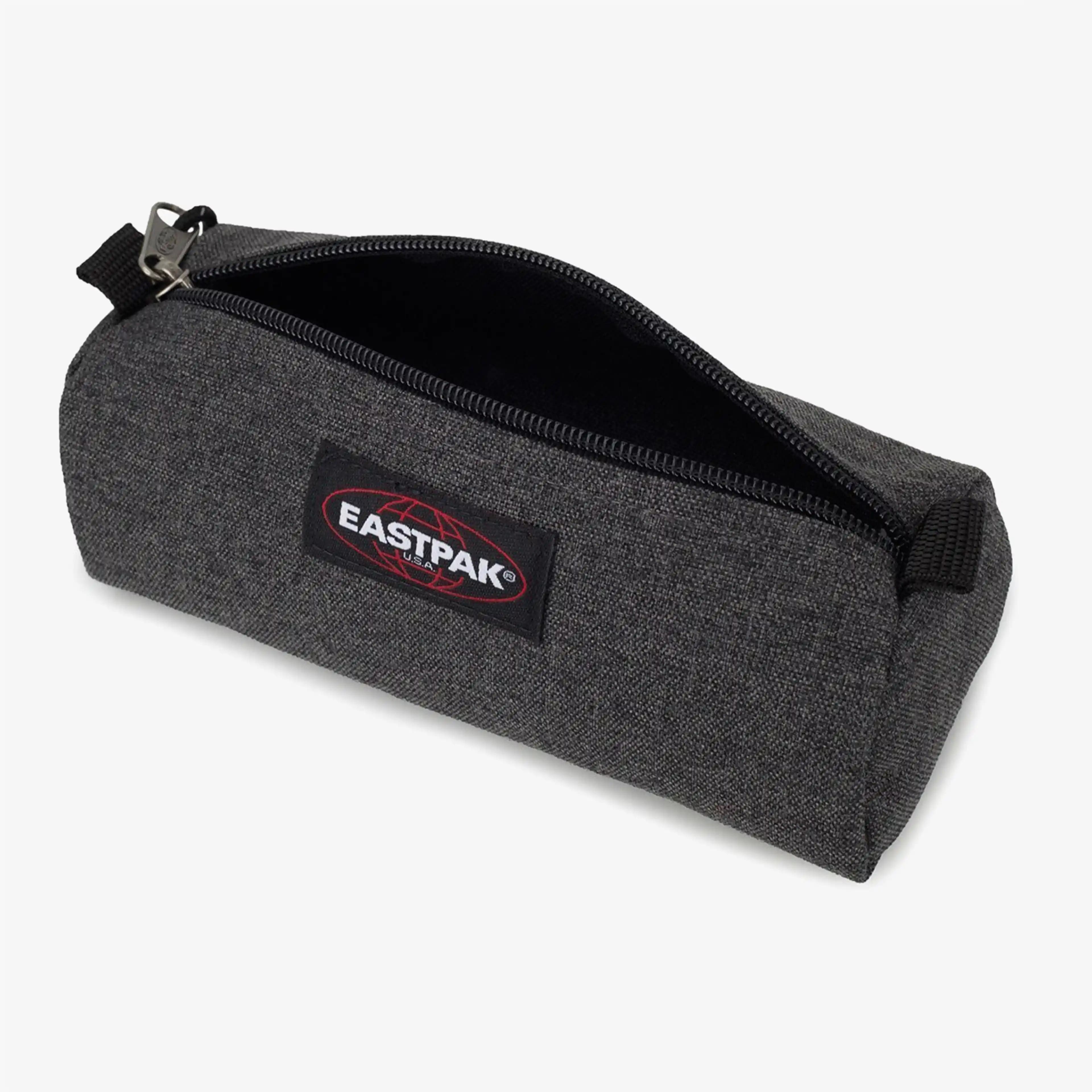 Eastpak Kalem Kutuları ile Moda ve İşlevselliğin Modern Buluşması