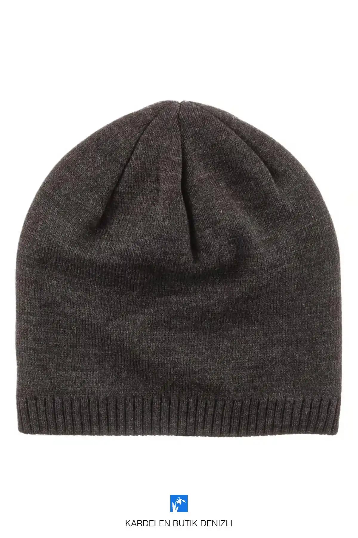 Elastik ve Terletmeyen Bere Modasında Konfor ve Şıklık Bir Arada