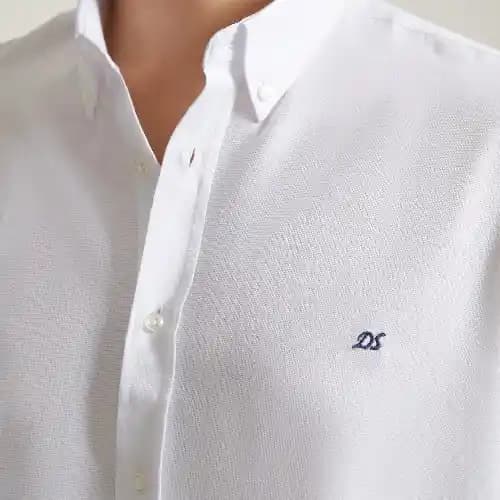 En İyi Gömlek Markaları ve Moda Rehberi: Stil Sahibi Olmanın İpuçları