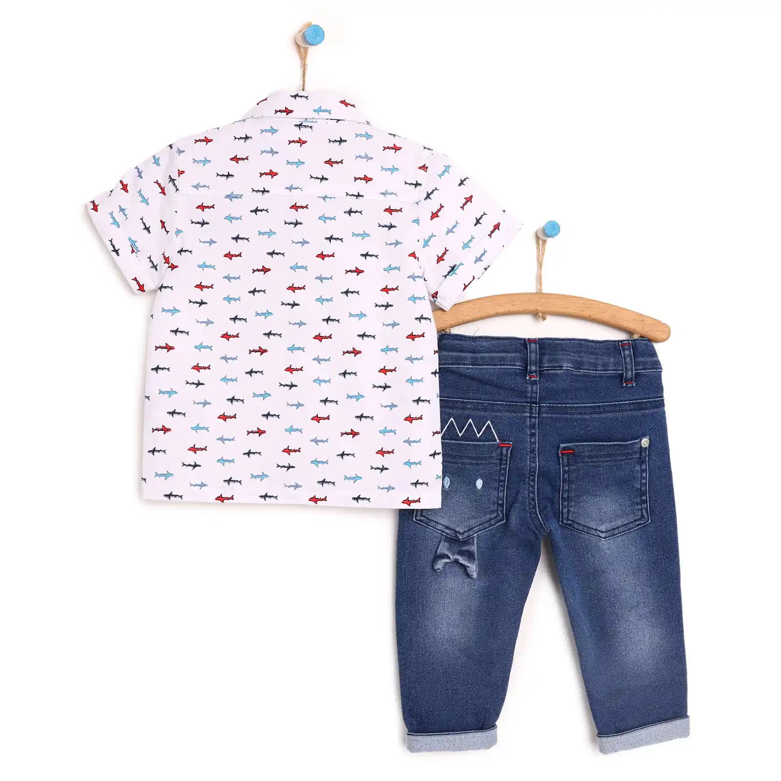 Erkek Bebekler İçin Pantolon ve Gömlek Kombinasyonları: Stil ve Rahatlığın Buluşması