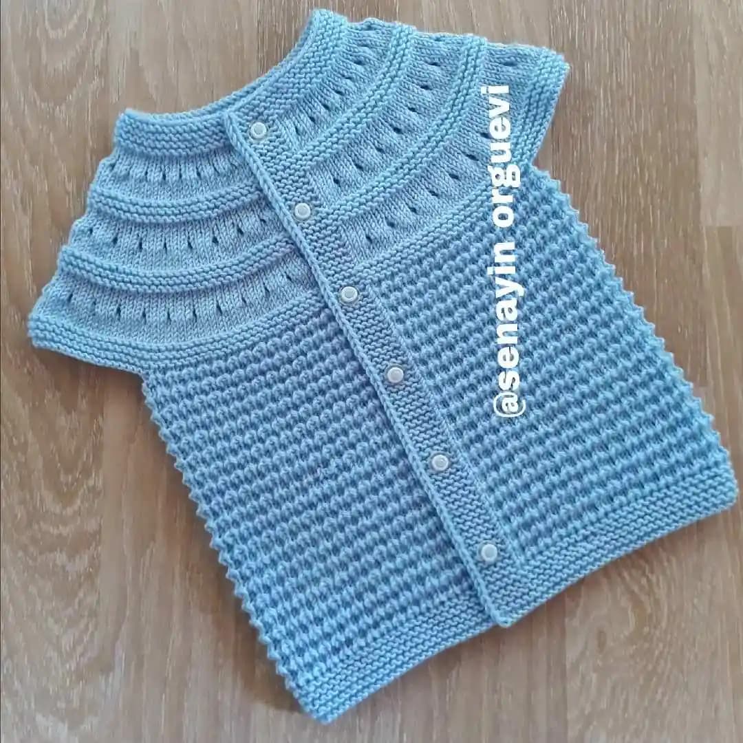 Erkek Bebekleri İçin En Güncel Yelek Modelleri ve Bakım İpuçları