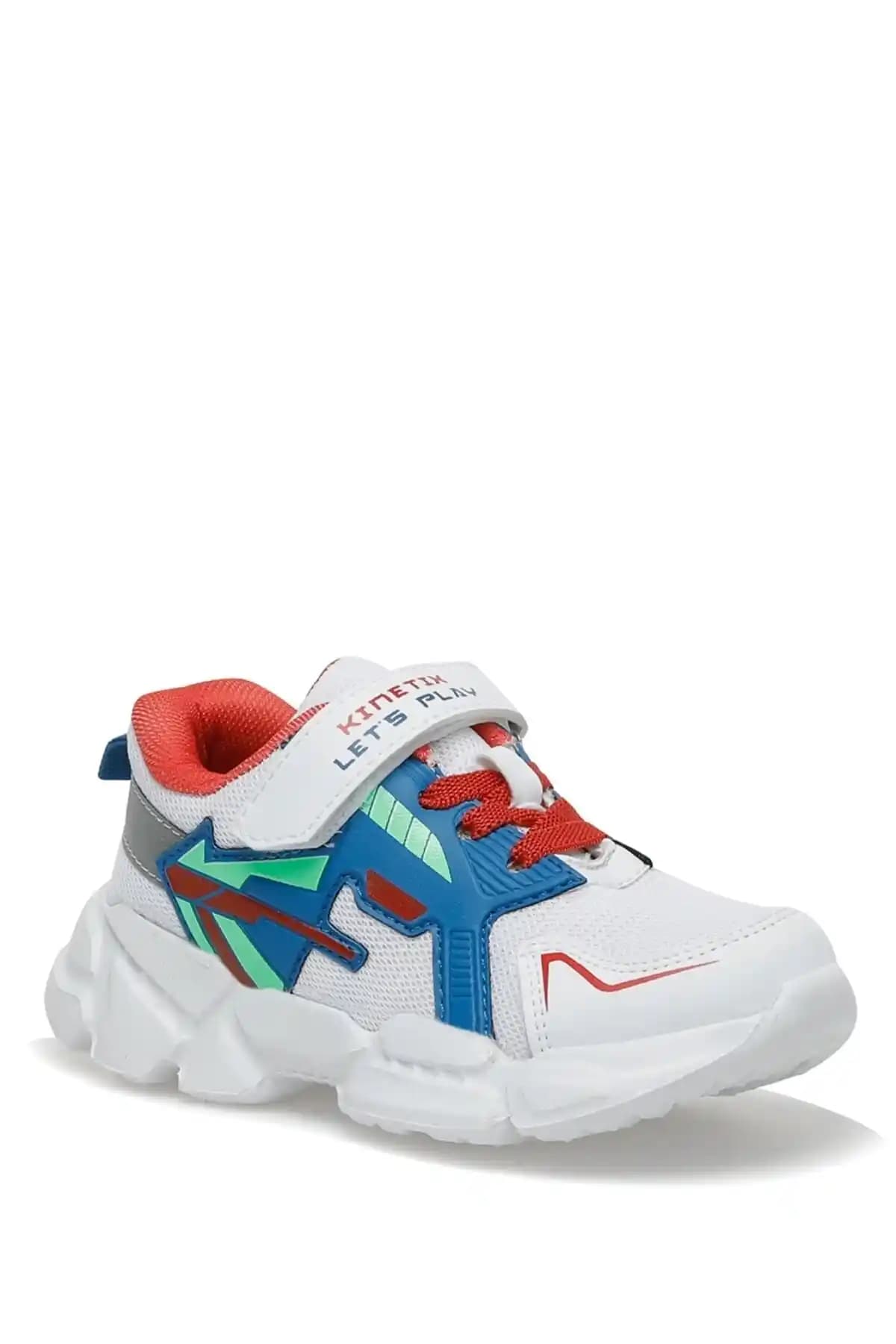 Erkek Çocuklar İçin Beyaz Spor Ayakkabıları: Moda ve Fonksiyonelliğin Birleşimi