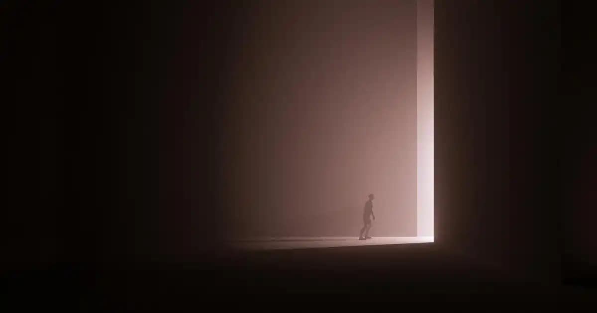 Erkek Dar Kesim Gömlekler: Moda Trendleri ve Kombin İpuçları