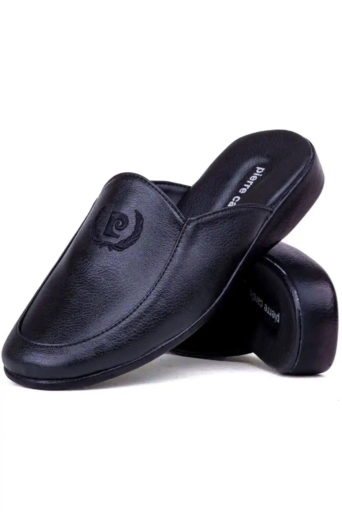 Erkek Ev Terlikleri: Konfor ve Şıklığı Bir Arada Sunan Modern Tasarımlar