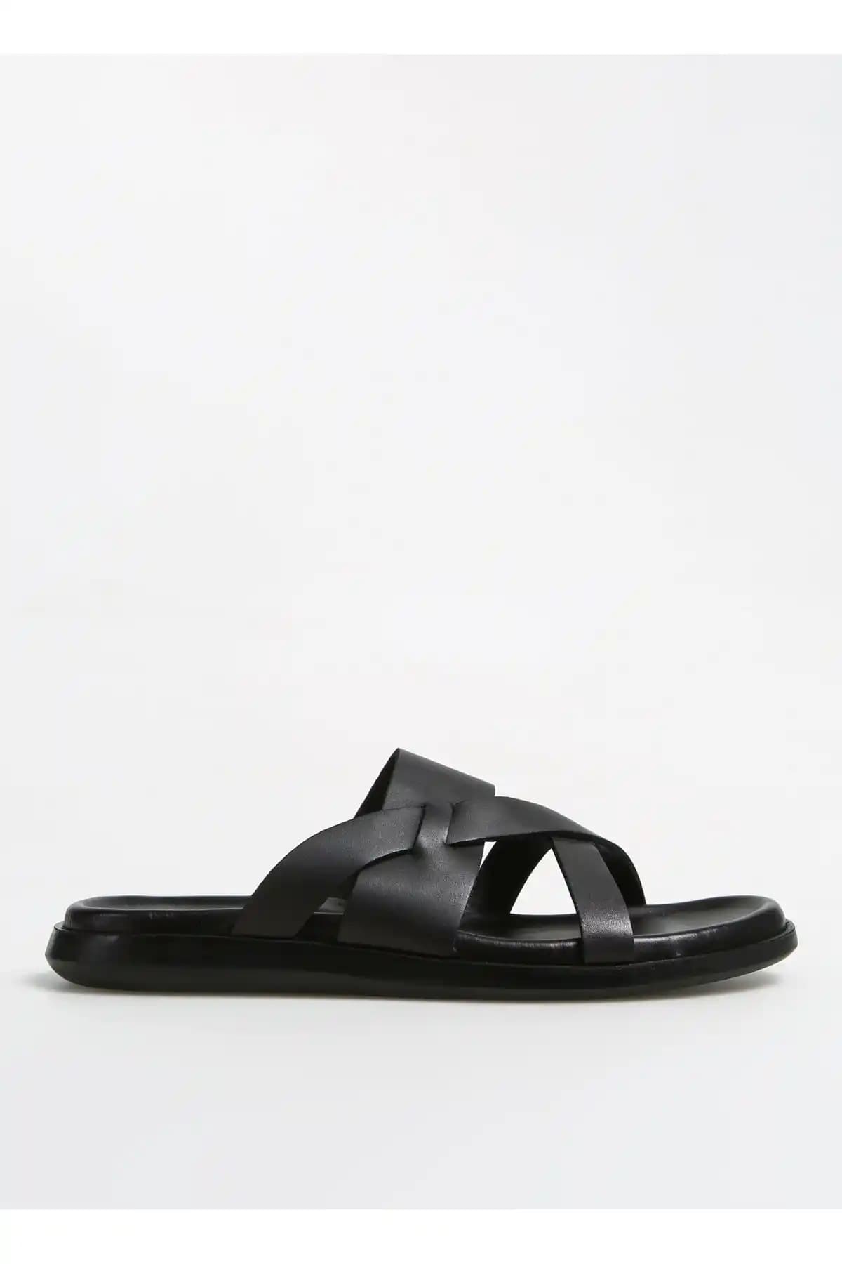 Erkek Fabrika Terlikleri: Rahat ve Şık Tasarımlarla Günlük Kullanım İçin En İyi Seçenekler