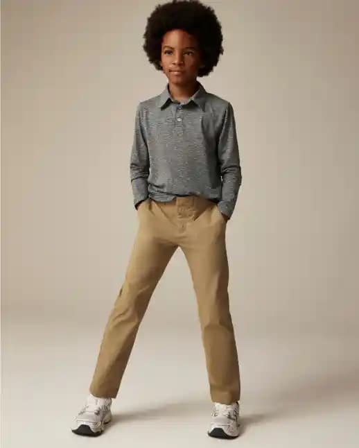 Erkek Giyiminde Chino Pantolonların Yükselişi ve Stil İpuçları