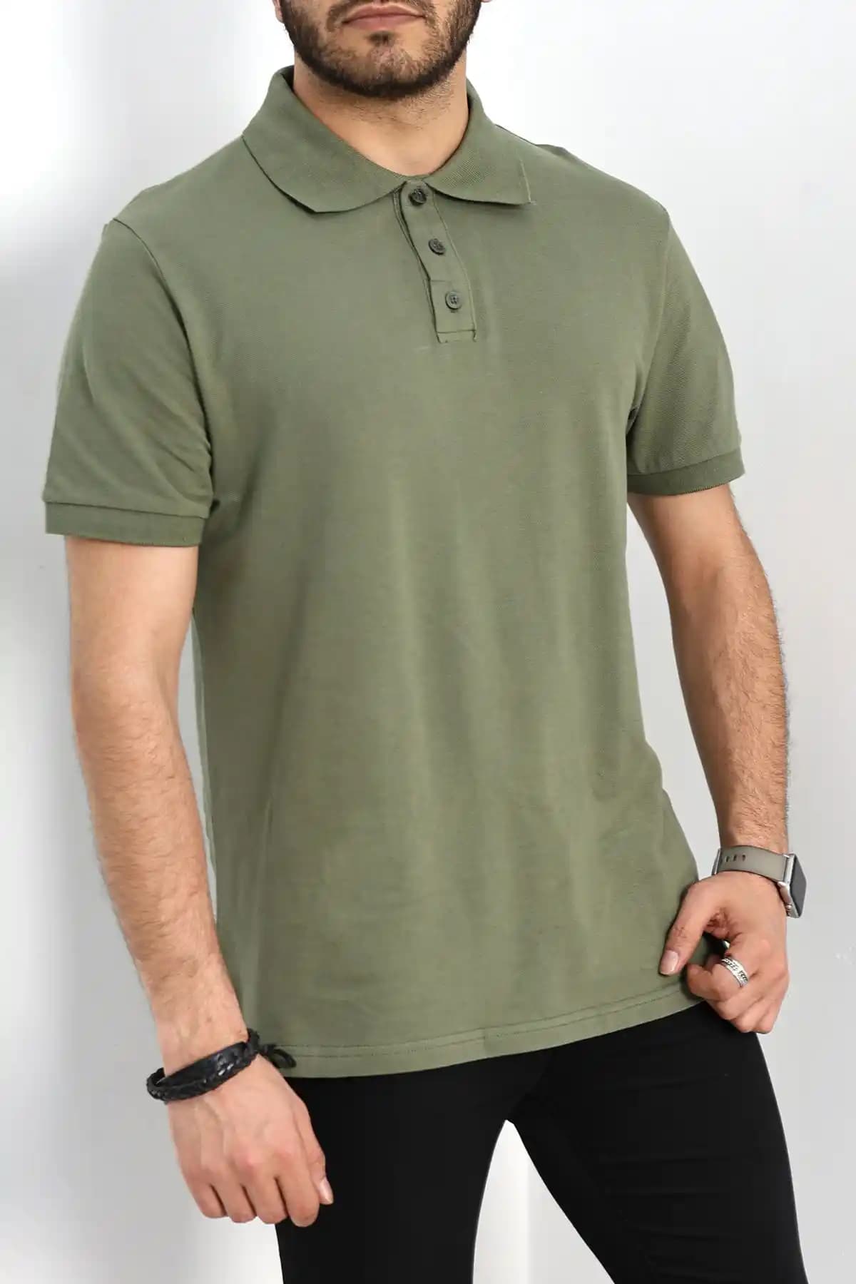 Erkek Gömlek ve Tişört Trendleri ve Kombinasyon İpuçları 2023