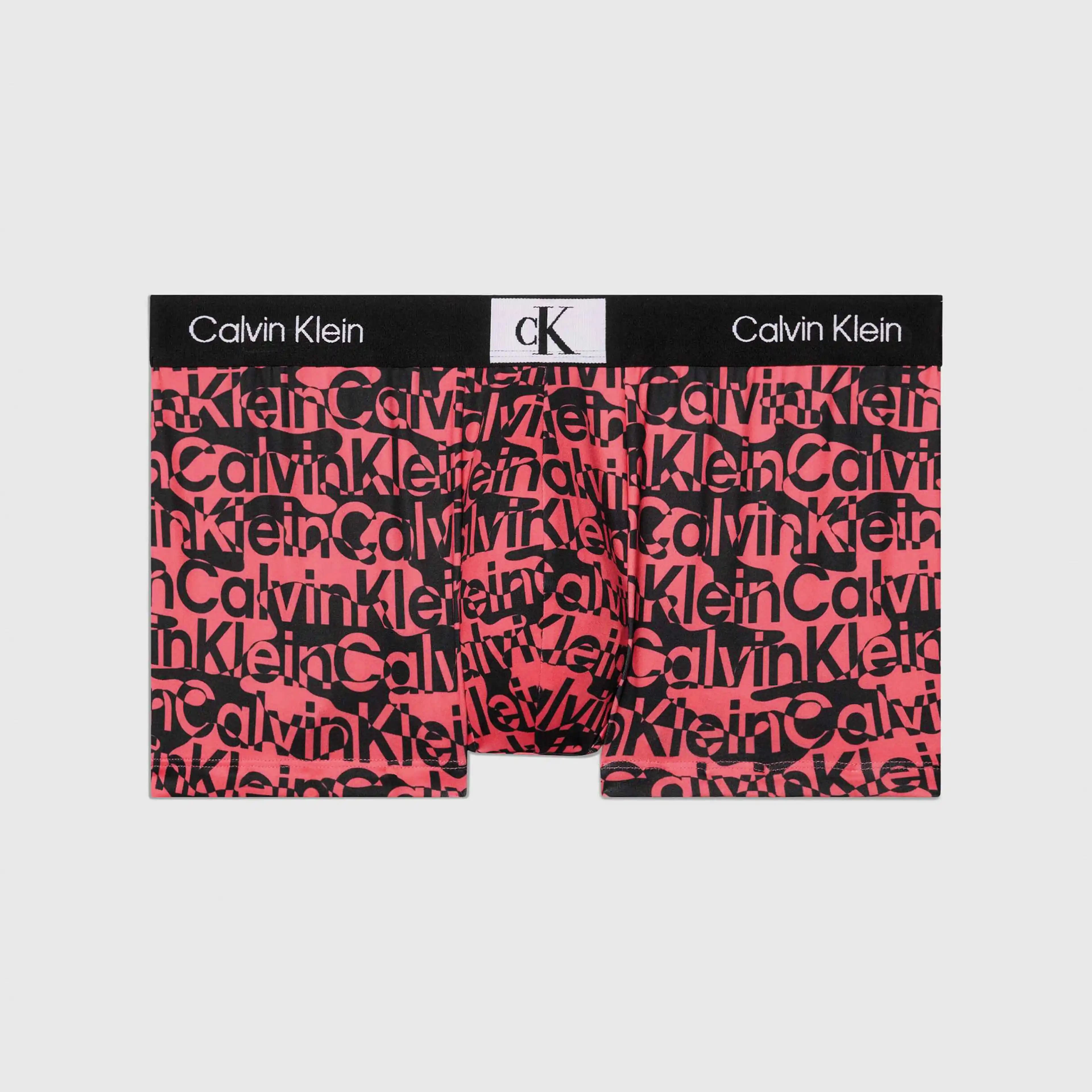 Erkek İç Giyiminde Pembe Boxer Trendleri ve Stil İpuçları 2023