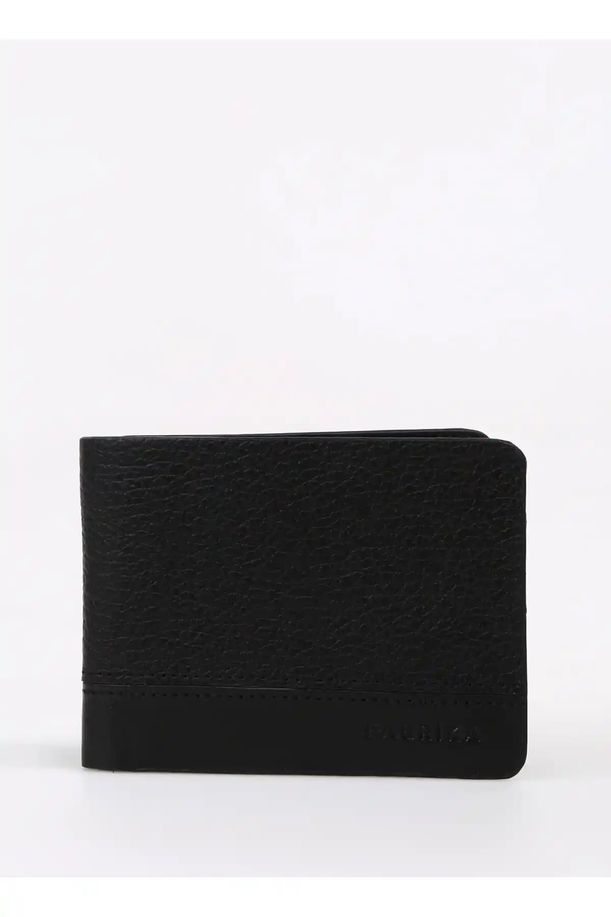 Erkek Modasında Fabrika Cüzdanları: Şıklık ve Fonksiyonellik Bir Arada