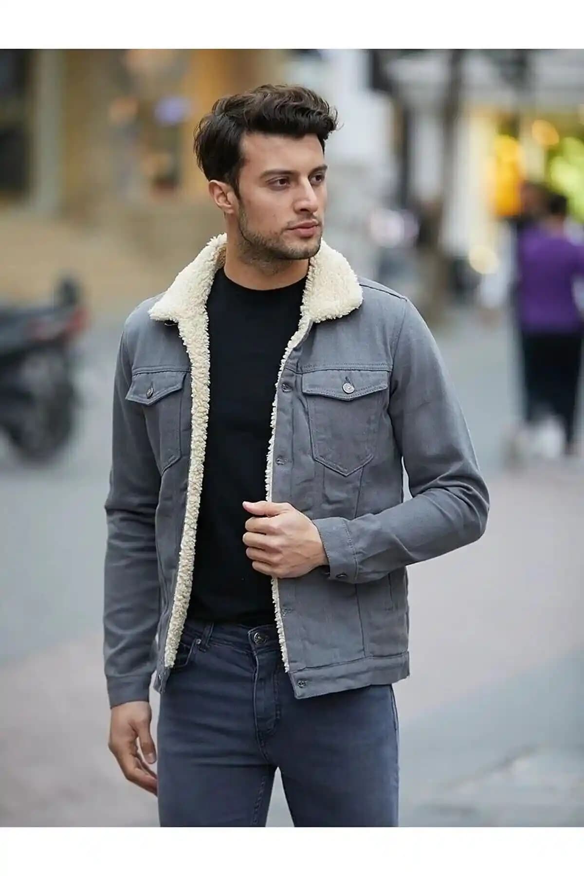 Erkek Modasında Güncel Trend: İç İçi Kürklü Kot Ceketlerin Stil ve Fonksiyonellik Avantajları