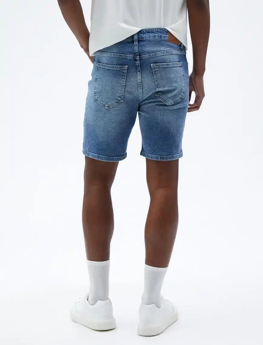 Erkek Modasında Mavi Kot Şort: Rahat ve Şık Kombinasyonlar İçin Stil Rehberi