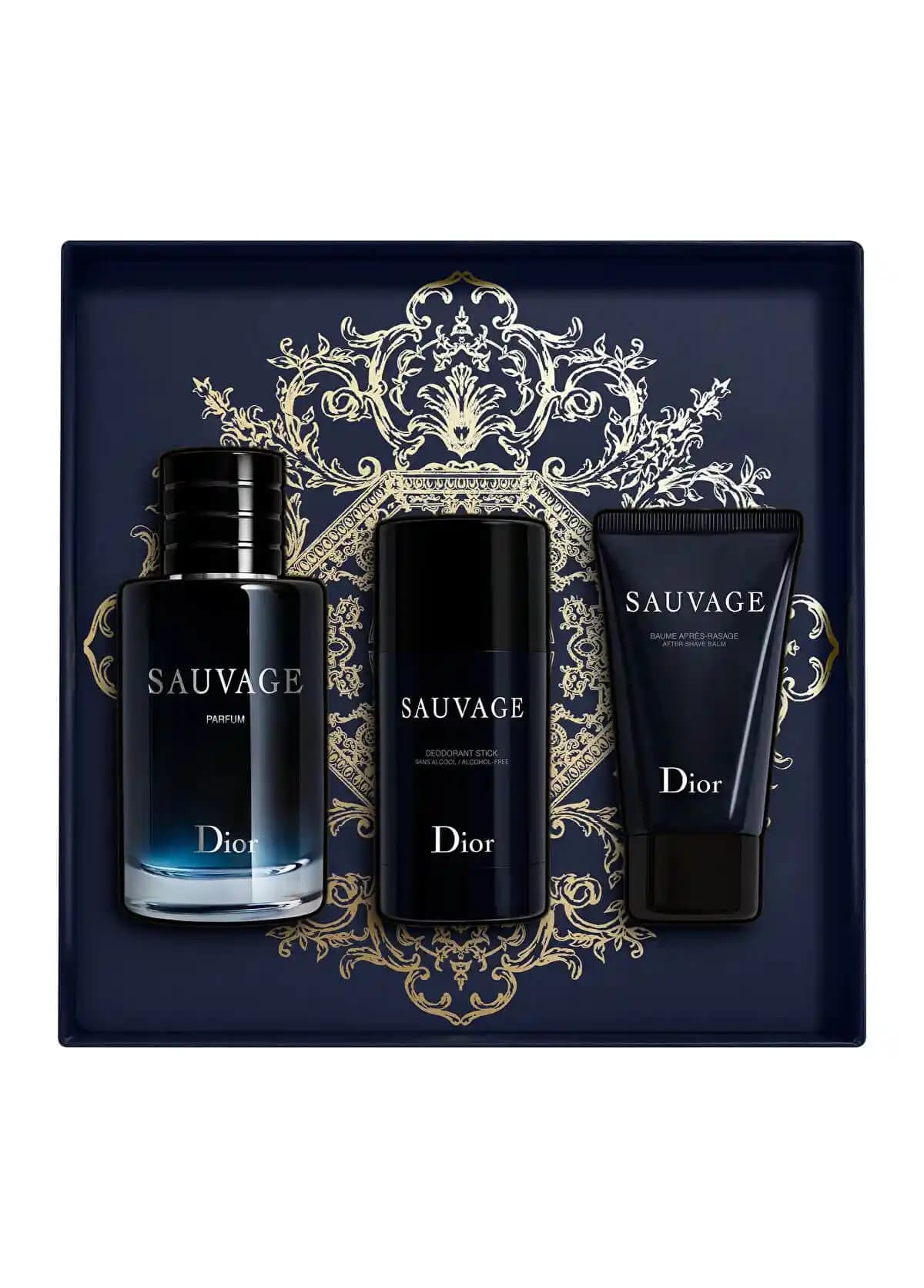 Erkek Parfüm Setleri: Moda ve Kendini İfade Etmenin Şık Yolu