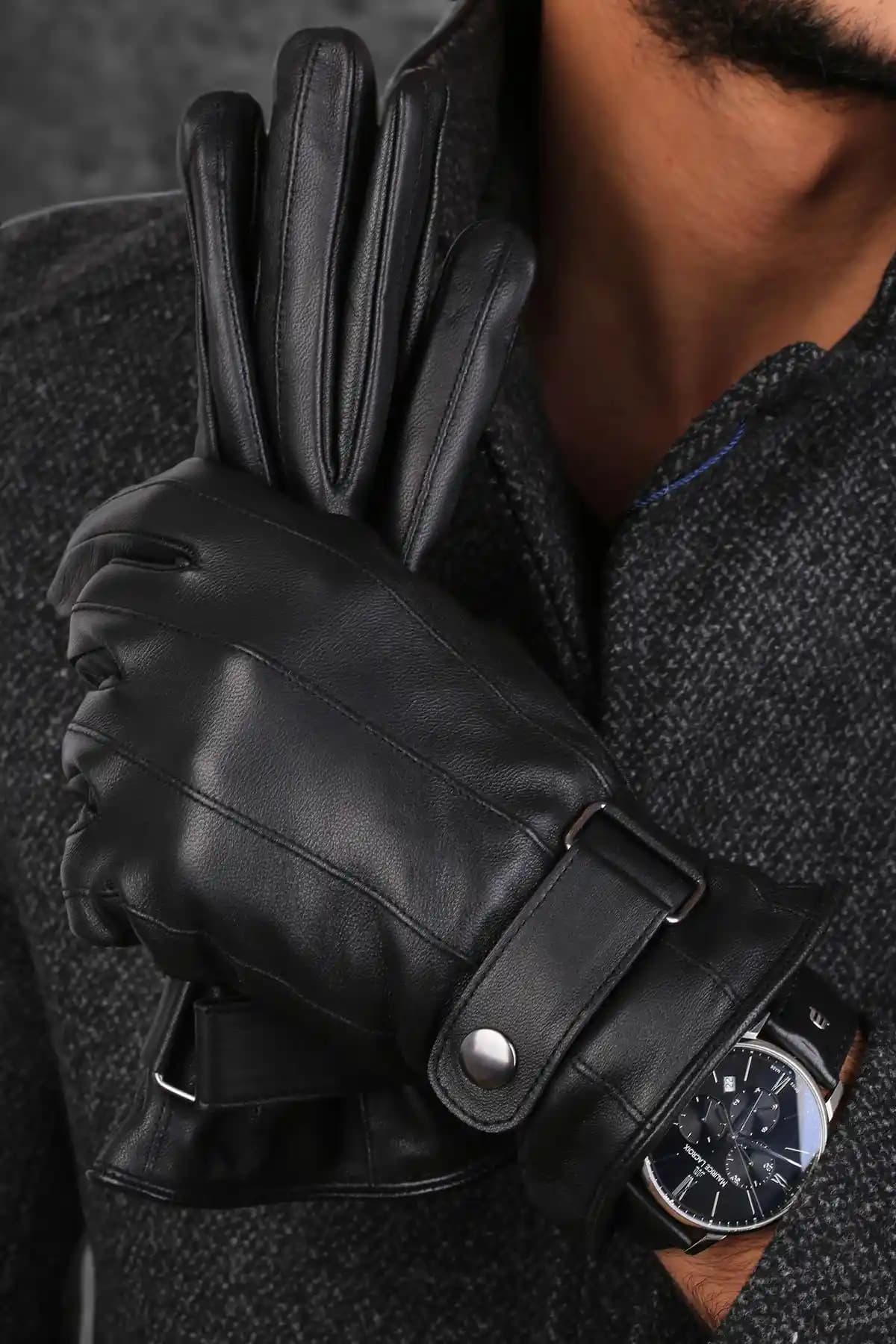Erkek Siyah Deri Eldivenleri: Şıklık ve Fonksiyonelliğin Modern Buluşması
