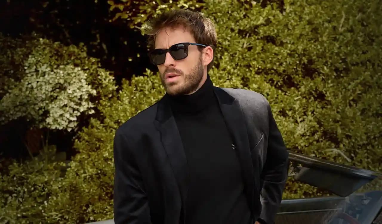 Erkekler İçin Parti Kombini Rehberi: Stil ve Rahatlığı Bir Arada Yansıtma İpuçları