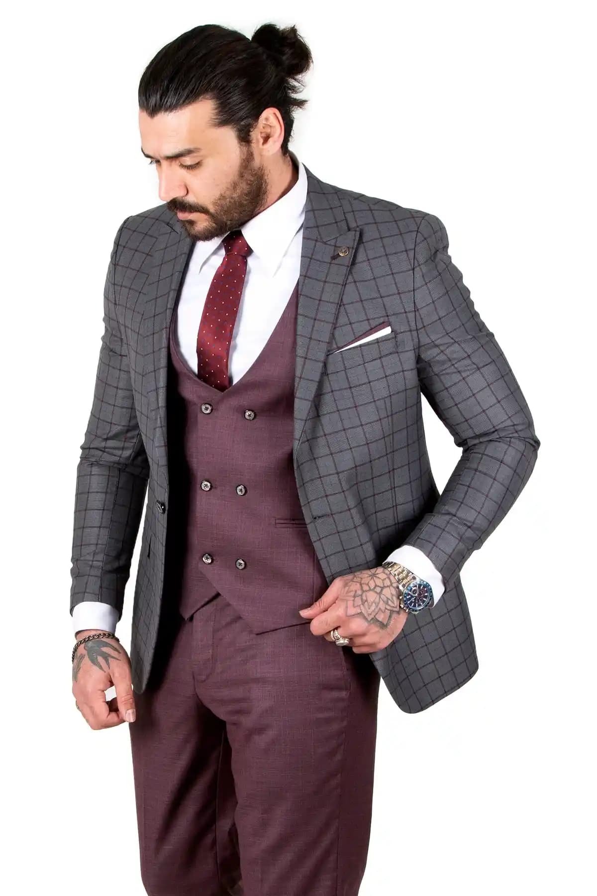 Erkekler İçin Takım Elbise Pantolonu Seçimi ve Güncel Moda Trendleri