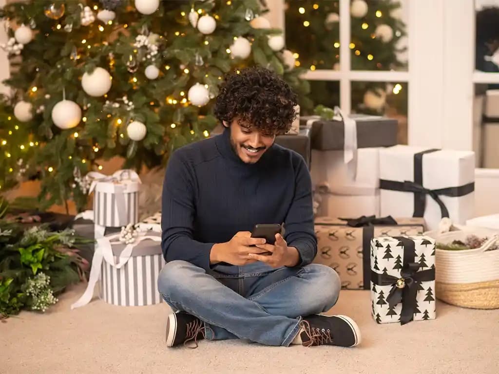 Erkekler İçin Yılbaşı Kombinleri: Şıklık ve Konforu Bir Arada Sunan Stil Önerileri