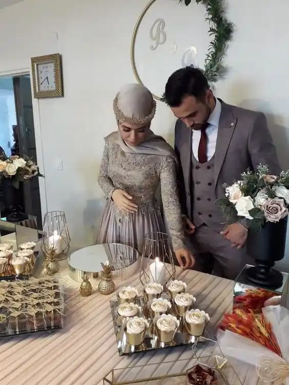 Evde Nişan Organizasyonları İçin Moda ve Stil İpuçları Kişisel Tarzınızı Yansıtın