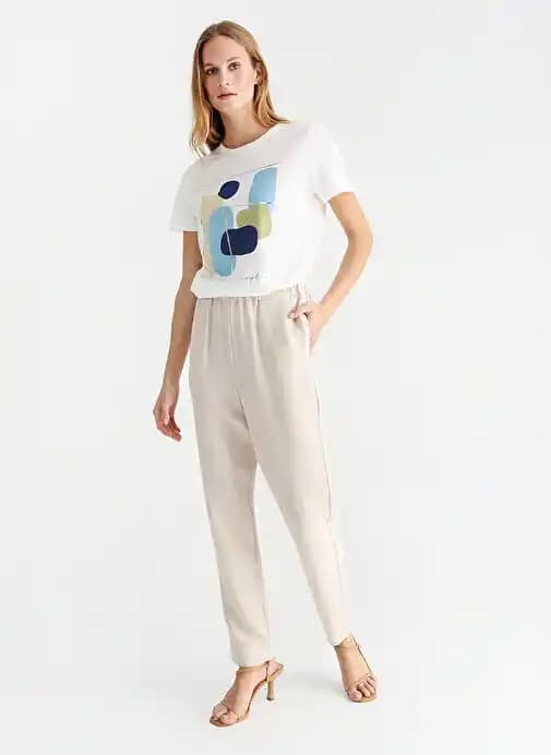 Fabrika Keten Pantolonlar: Moda ve Rahatlığın Sürdürülebilir Birleşimi