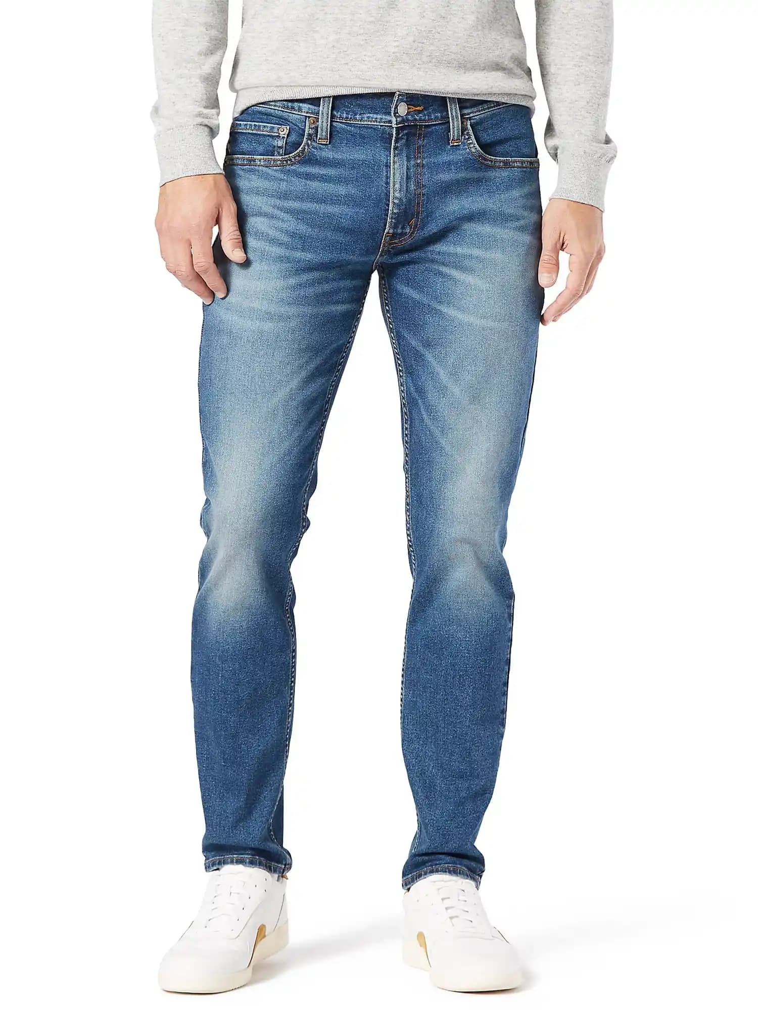 Fit Slim Moda Tarzı: Şıklık ve Rahatlığı Bir Arada Yansıtan Güncel Trendler