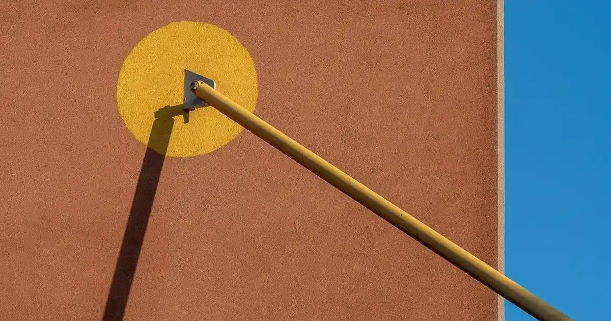 Formal Giyim Rehberi: Resmi ve Şık Kıyafet Seçenekleriyle Profesyonel Görünüm