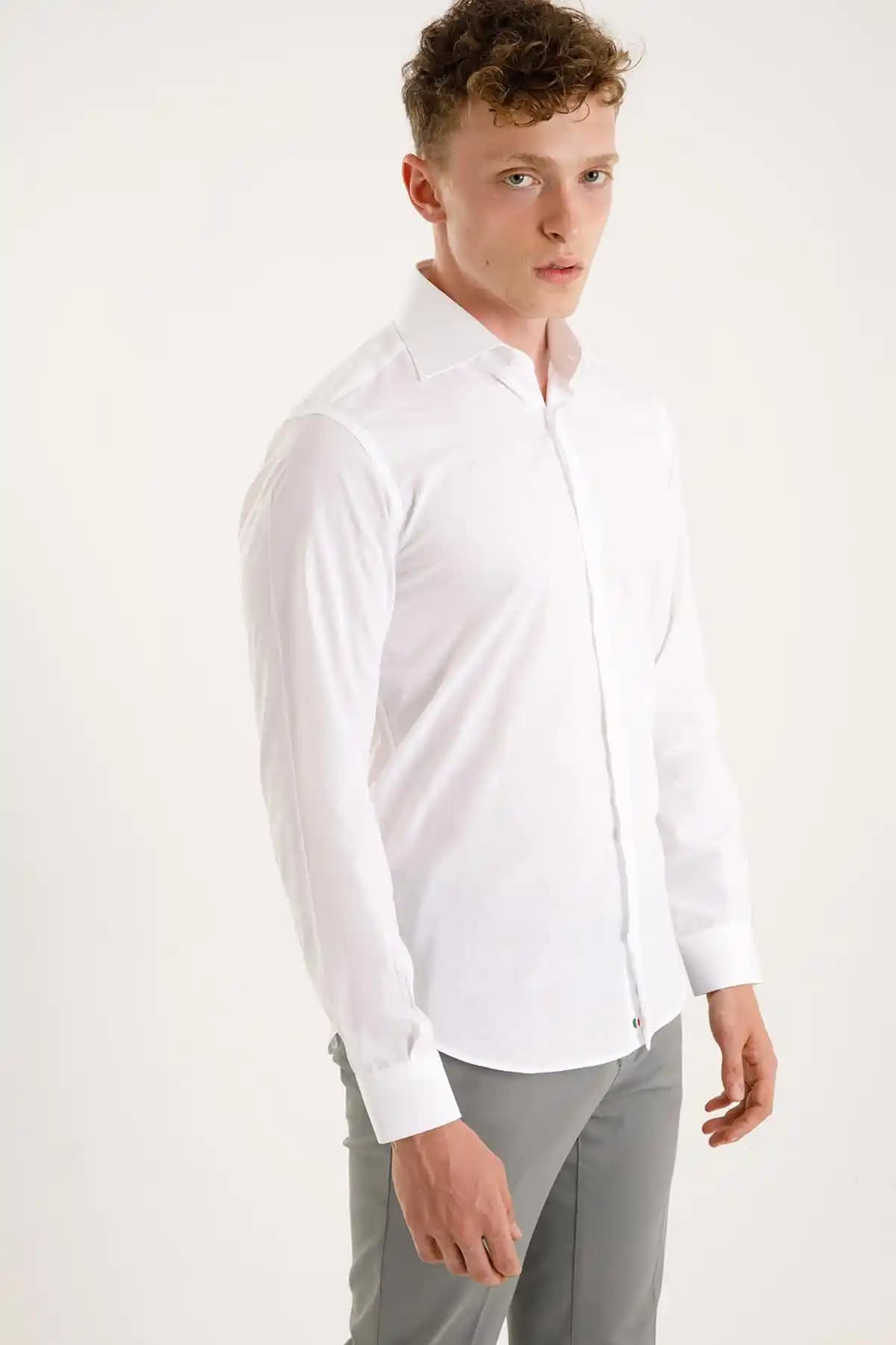 Fransız Yaka Gömlek Modelleri ve Stil Önerileri 2024 Trendleri