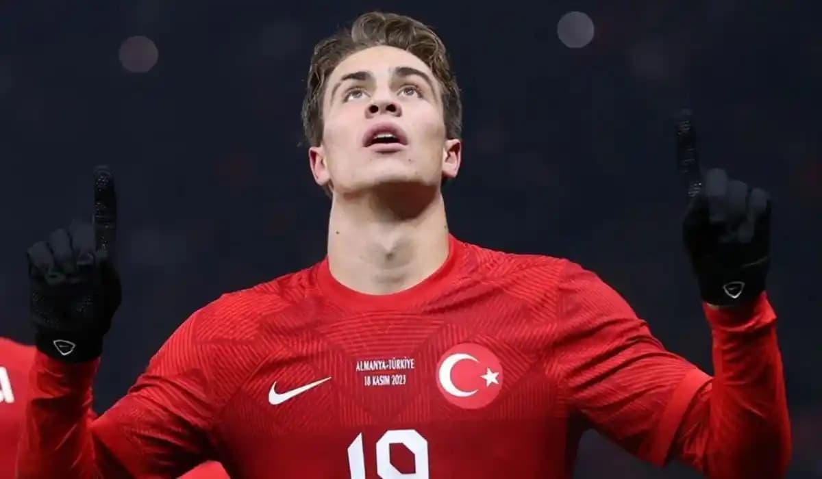 Futbolcuların Moda Dünyasındaki Etkisi ve Sahadan Podyuma Uzanan Şıklık