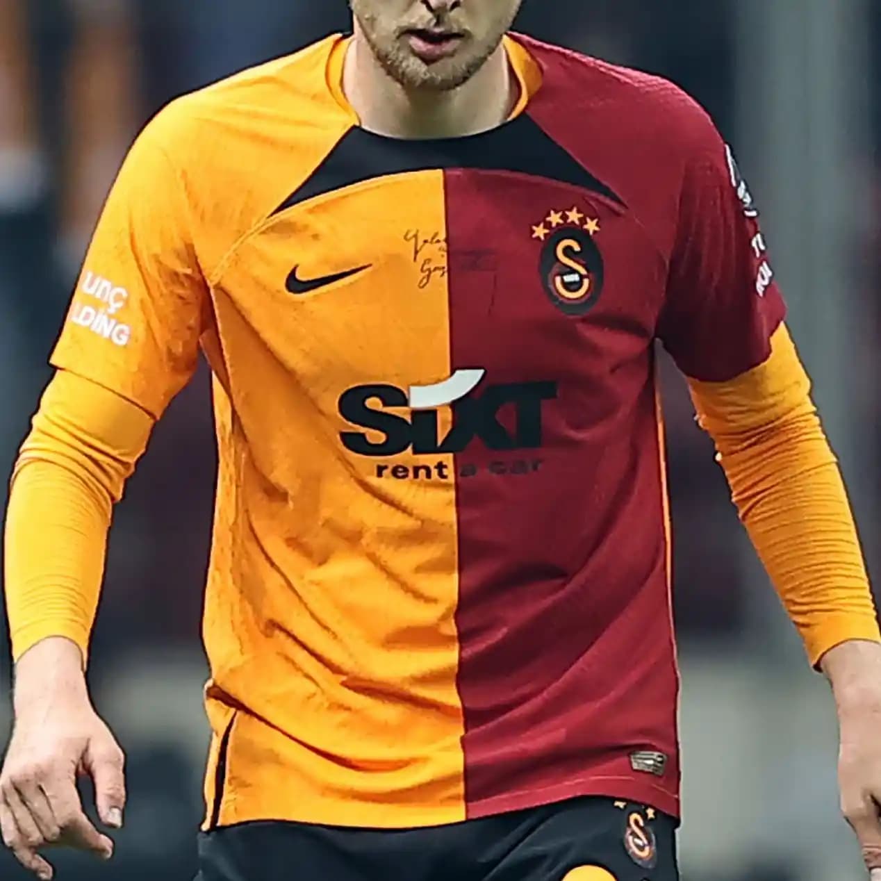 Galatasaray 2022 Sezonu Forma Tasarımı ve Moda Trendleri Detayları