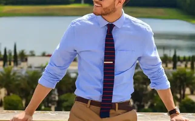 Gömlek ve Kravat Kombinasyonu: Erkekler İçin Stil ve Moda İpuçları