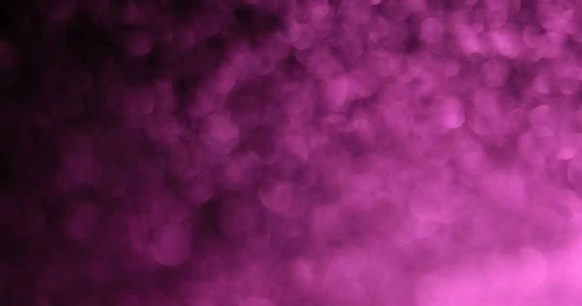 İki Renkli Gömleklerle Tarzınızı Yansıtmanın Yolları ve Moda Trendleri