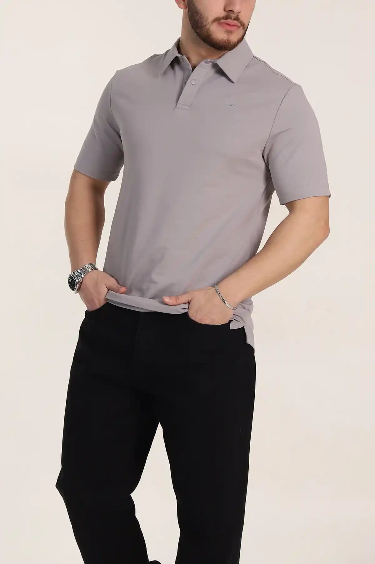 İki Yaka Giyim: Moda Dünyasında Çift Taraflı Şıklık ve Güncel Trendler