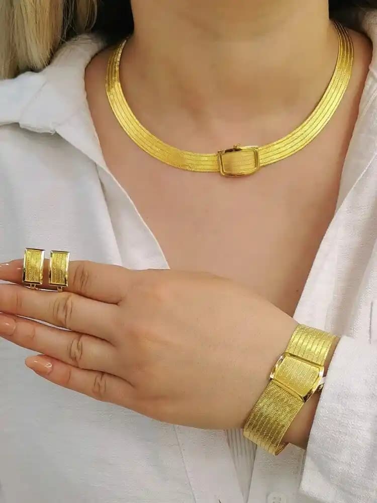 İnce Trabzon Setleri: Modern Tasarımlarla Geleneksel Motiflerin Buluşması