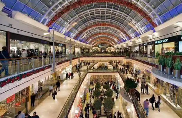 İstinye Park AVM'de Moda ve Alışveriş Deneyimini Keşfedin