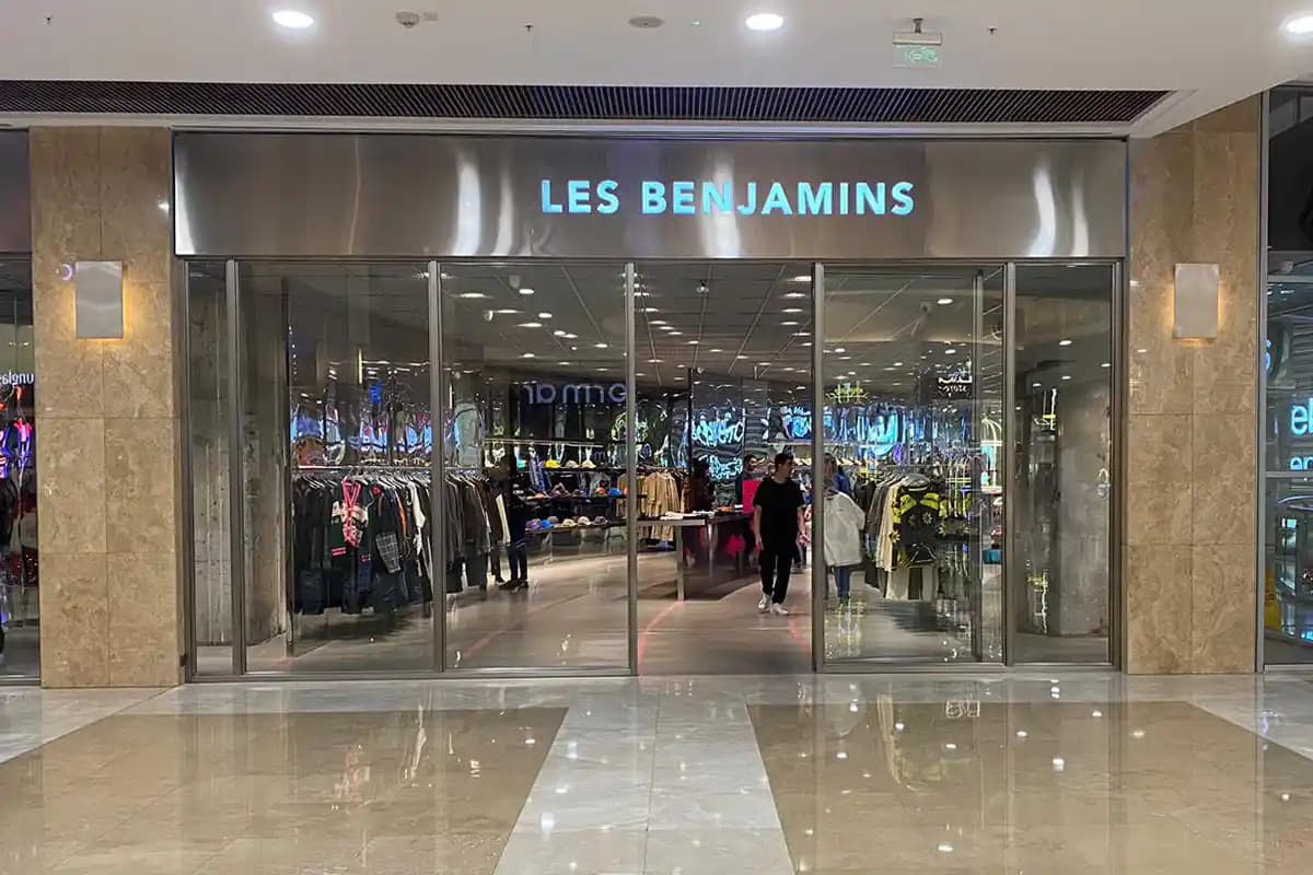 İstinye Park'ta Les Benjamins: Yenilikçi Moda ve Sokak Tarzının Buluşması